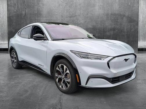 2021 Ford Mustang Mach-E Premium