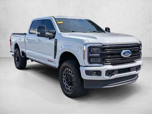 Star White Metallic Tri-Coat 2025 Ford F-250 Platinum