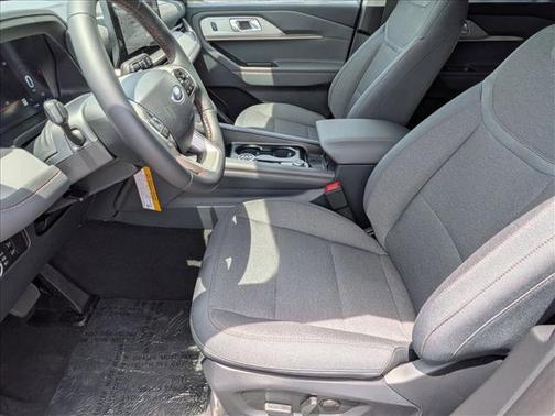 Space White Metallic 2026 Ford Explorer Active