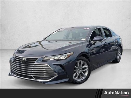 2019 Toyota Avalon XLE