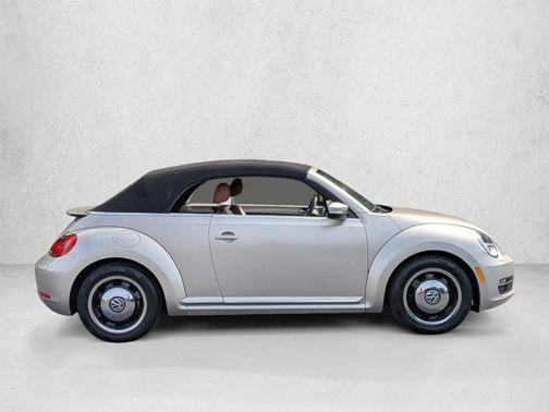 Gold 2015 Volkswagen Beetle 1.8T