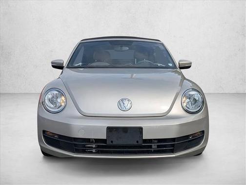 Gold 2015 Volkswagen Beetle 1.8T