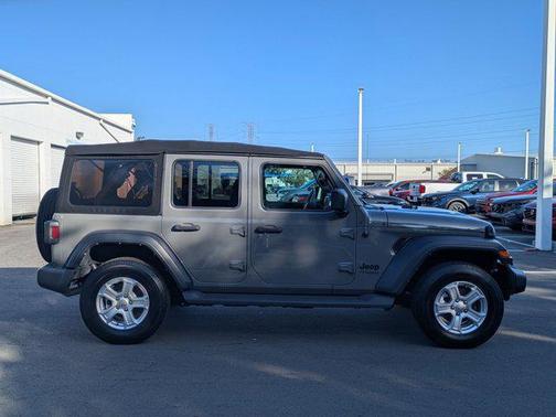 2022 Jeep Wrangler Unlimited Sport