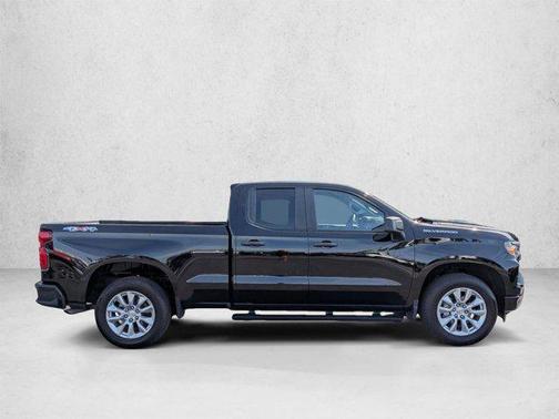 Black 2025 Chevrolet Silverado 1500 Custom