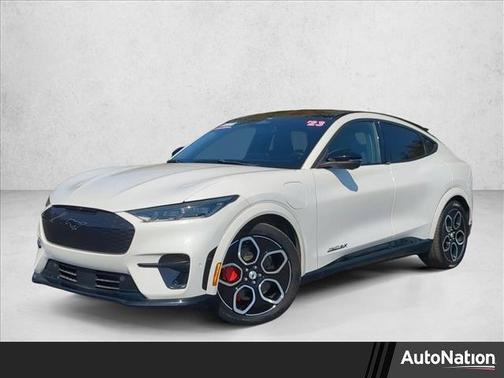 Star White Metallic Tri-Coat 2023 Ford Mustang Mach-E GT