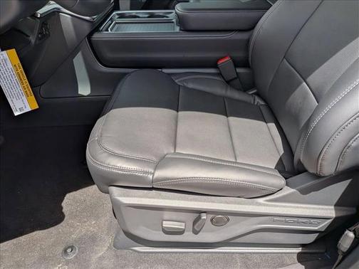 Glacier Gray Metallic Tri-Coat 2026 Ford Expedition Max Platinum