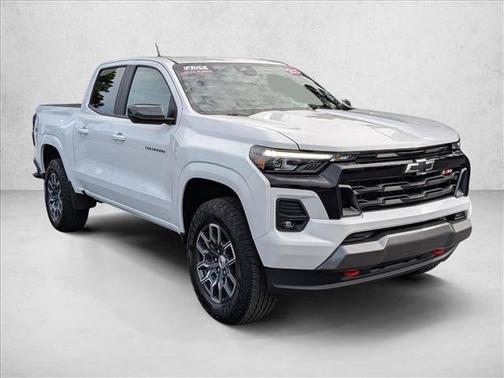 Summit White 2025 Chevrolet Colorado Z71