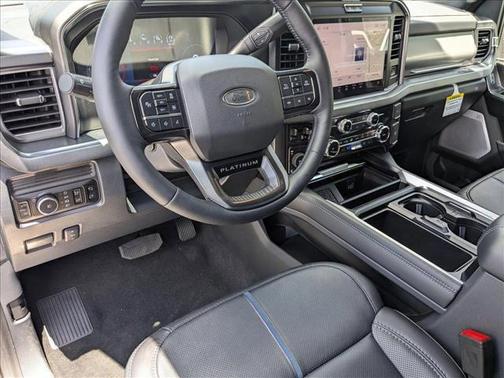2025 Ford F-250 Platinum