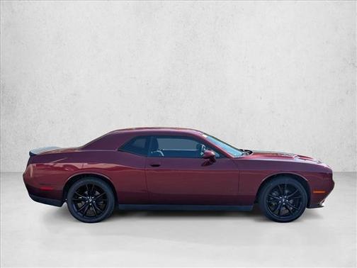 2017 Dodge Challenger SXT