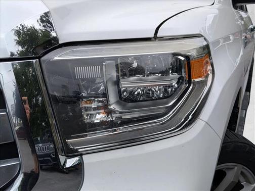 Super White 2018 Toyota Tundra Limited