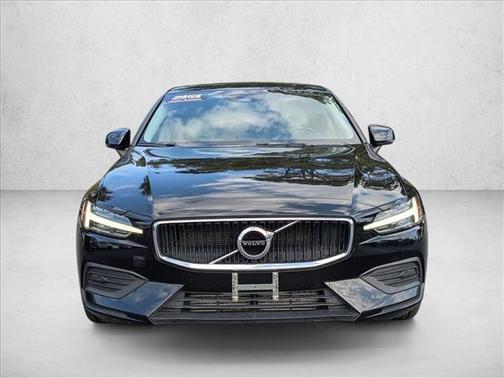 2019 Volvo S60 T6 Momentum