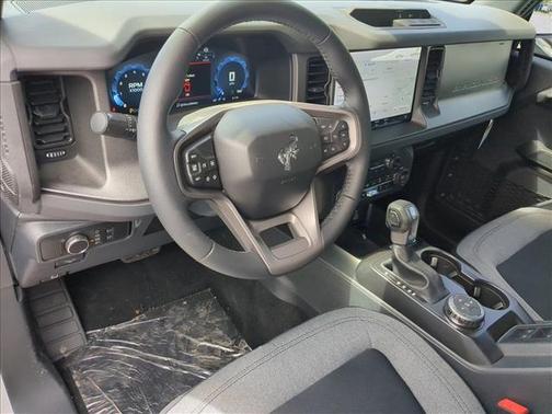 Oxford White 2026 Ford Bronco Big Bend