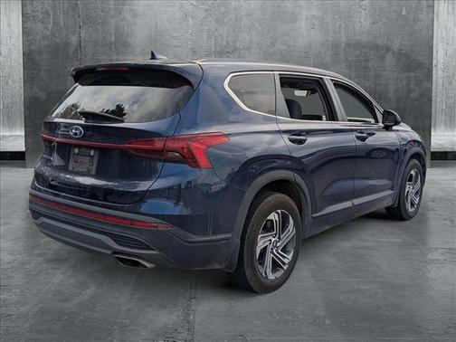 2022 Hyundai SANTA FE SE