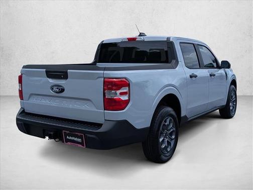 Space White Metallic 2026 Ford Maverick XLT