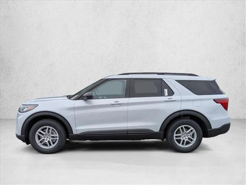 Space White Metallic 2026 Ford Explorer Active