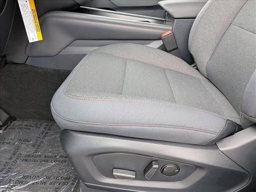 Space White Metallic 2026 Ford Explorer Active