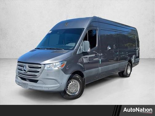 2022 Mercedes-Benz Sprinter 4500 High Roof V6