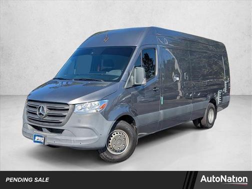 2022 Mercedes-Benz Sprinter 4500 High Roof V6