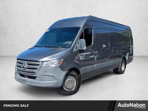 2022 Mercedes-Benz Sprinter 4500 High Roof V6
