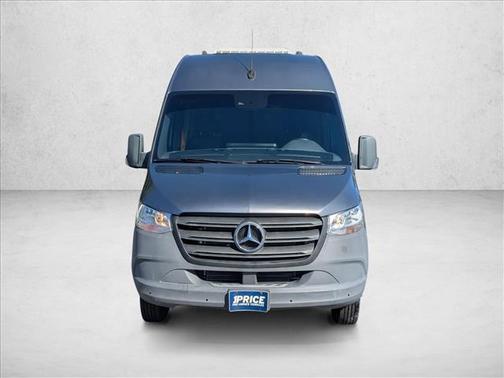 2022 Mercedes-Benz Sprinter 4500 High Roof V6