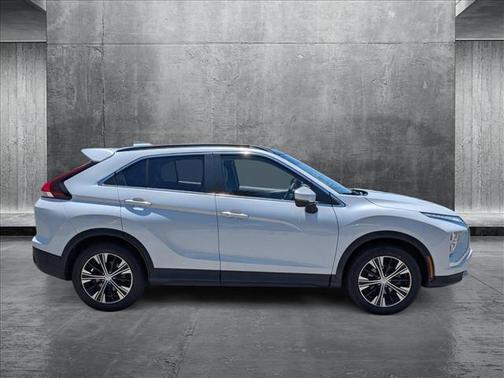 2022 Mitsubishi Eclipse Cross SE