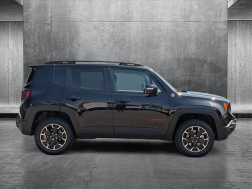 2023 Jeep Renegade Trailhawk