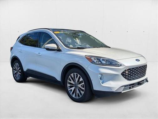 2020 Ford Escape Titanium