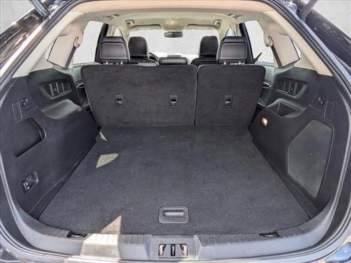 Agate Black Metallic 2022 Ford Edge Titanium