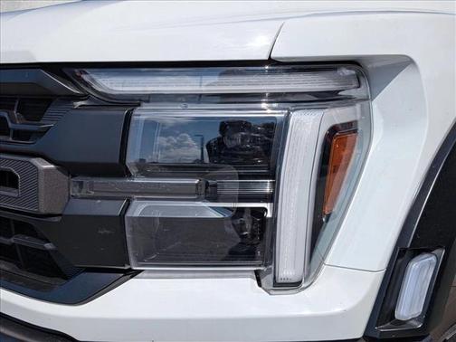Oxford White 2024 Ford F-150 Raptor
