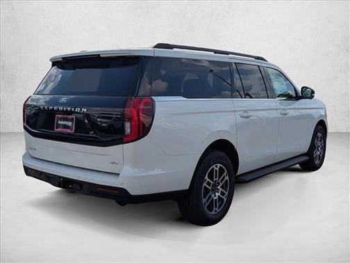 2025 Ford Expedition Max Active 4x2