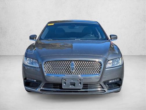 2017 Lincoln Continental Premiere