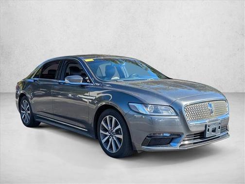 2017 Lincoln Continental Premiere