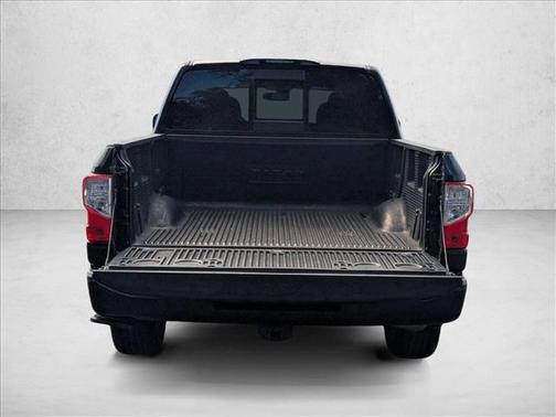 2019 Nissan Titan SV