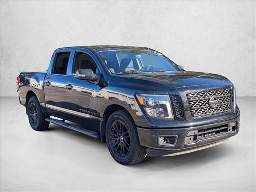 2019 Nissan Titan SV
