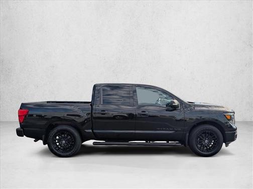 2019 Nissan Titan SV