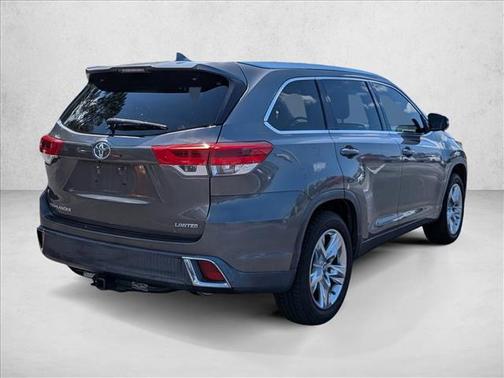 Predawn Gray Mica 2018 Toyota Highlander Limited