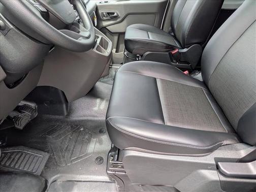 Oxford White 2026 Ford Transit-250 Base