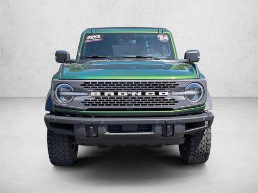Eruption Green Metallic 2024 Ford Bronco Badlands