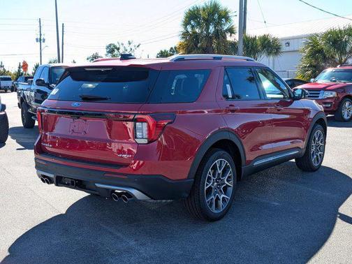 2025 Ford Explorer Platinum