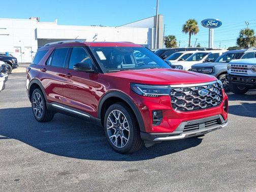 2025 Ford Explorer Platinum