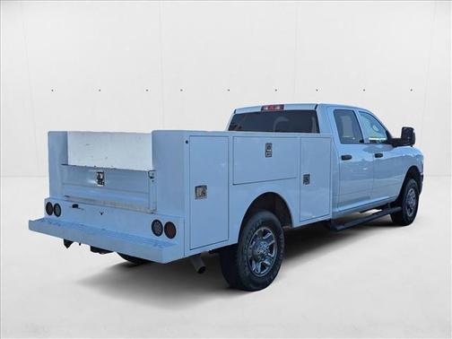 2023 RAM 2500 Tradesman Crew Cab 4x4 8' Box