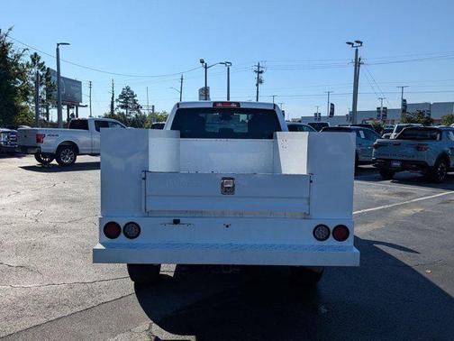 2023 RAM 2500 Tradesman Crew Cab 4x4 8' Box