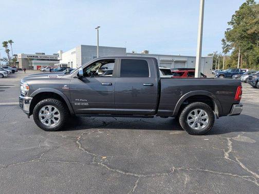 2021 RAM 2500 Laramie Crew Cab 4x4 6'4' Box