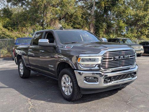 2021 RAM 2500 Laramie Crew Cab 4x4 6'4' Box