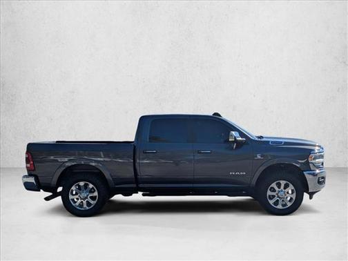 2021 RAM 2500 Laramie Crew Cab 4x4 6'4' Box