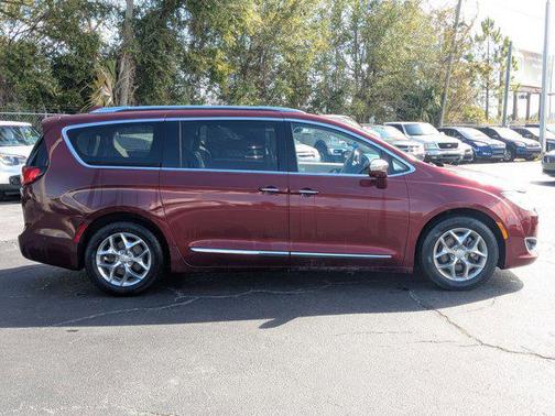 2018 Chrysler Pacifica Limited