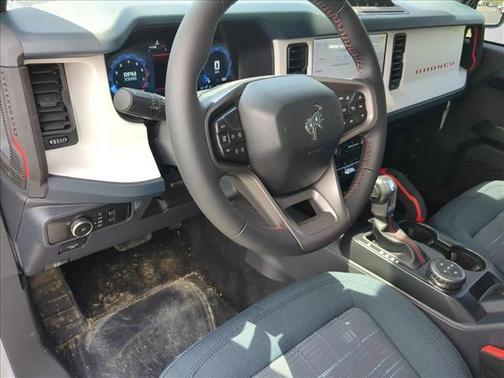 Oxford White 2026 Ford Bronco Heritage Edition