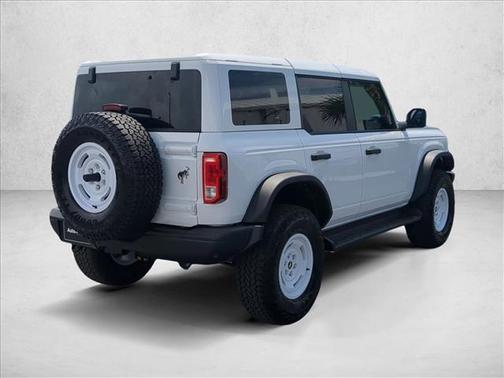 Oxford White 2026 Ford Bronco Heritage Edition