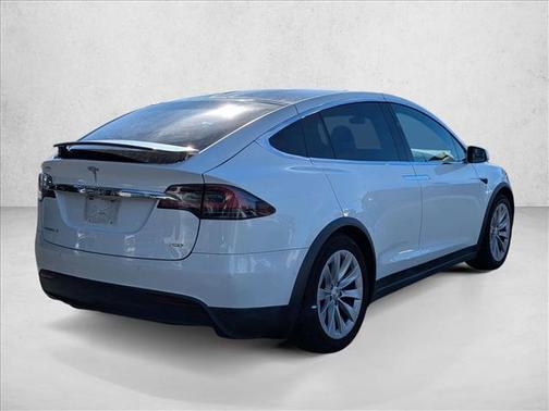 2017 Tesla Model X 75D