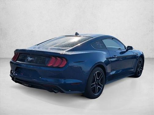2022 Ford Mustang EcoBoost
